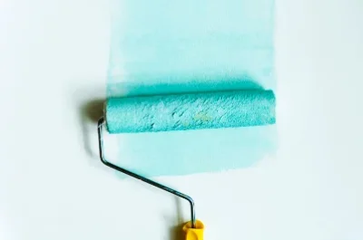 Peinture intérieure à la Rouquette — murs, plafonds et boiseries